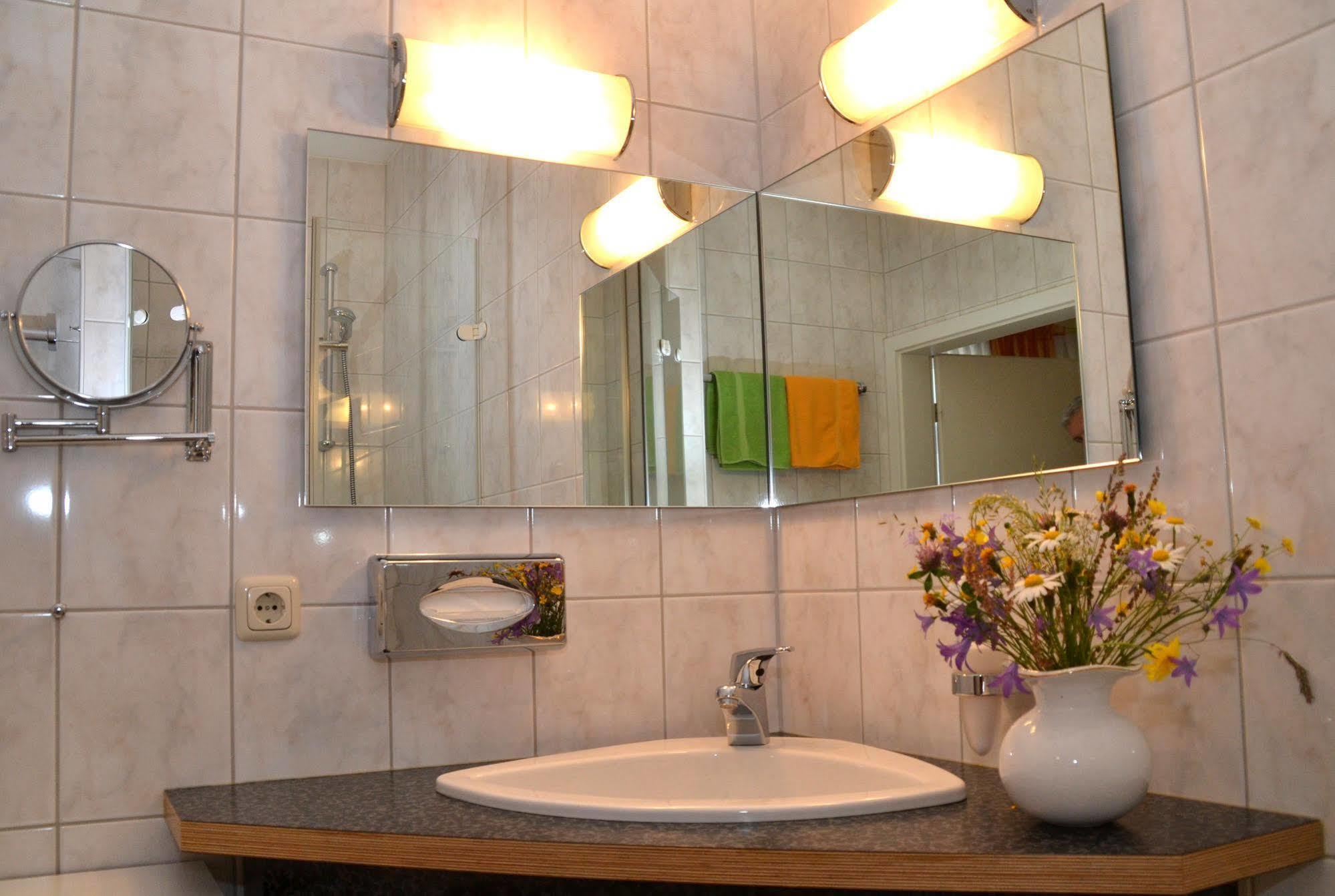 באד אלסטר Parkhotel Helene מראה חיצוני תמונה