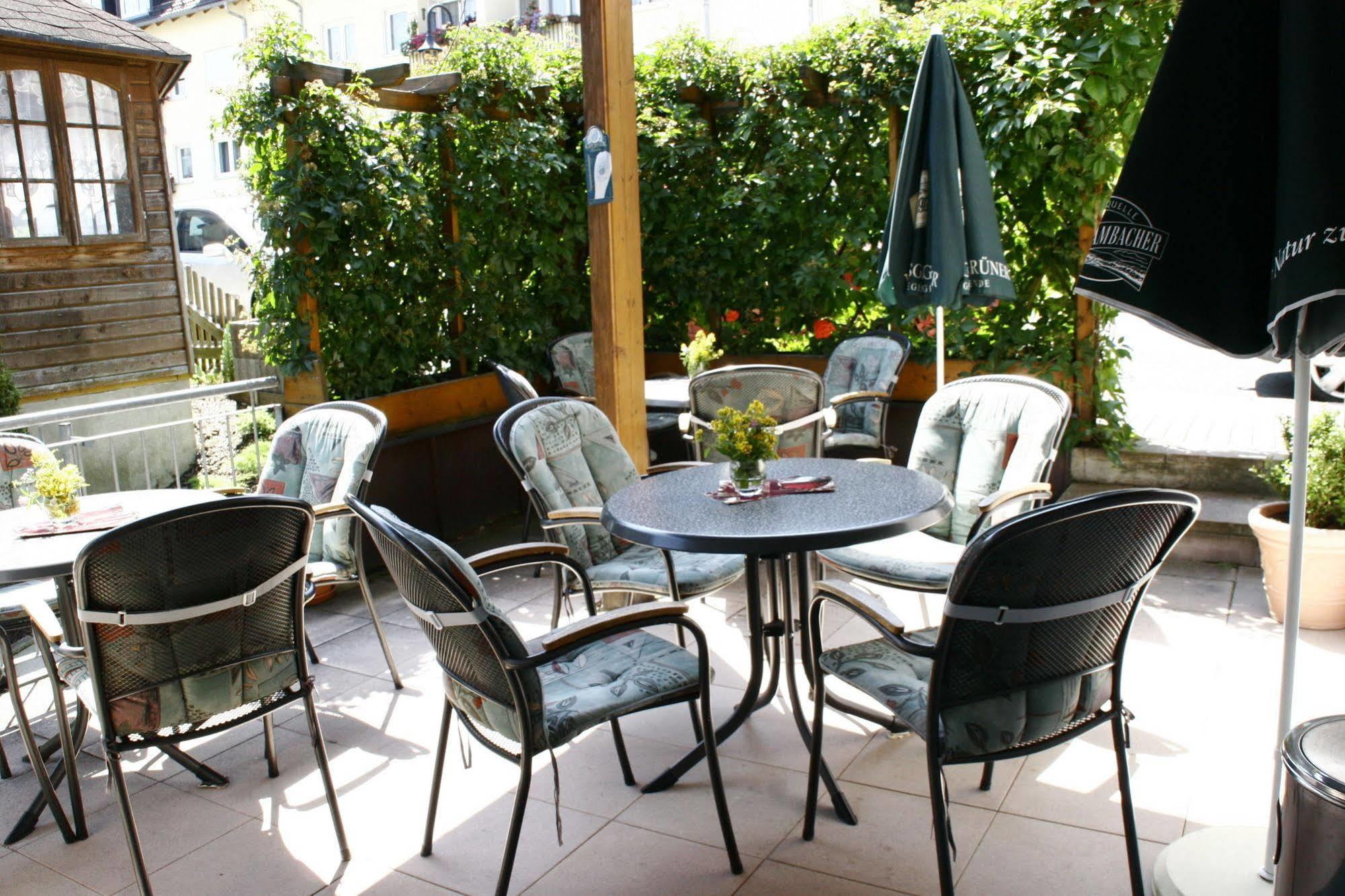באד אלסטר Parkhotel Helene מראה חיצוני תמונה